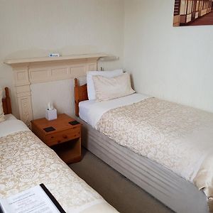 Twin Room En-Suite